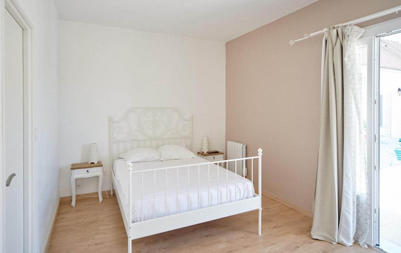 Marey-les-Fussey Le Carre Saint Pierre - Chambres D'Hotes מראה חיצוני תמונה
