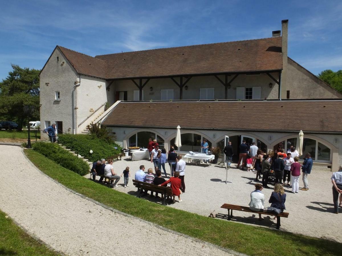 Marey-les-Fussey Le Carre Saint Pierre - Chambres D'Hotes מראה חיצוני תמונה